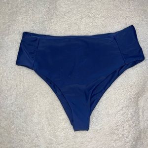 High-waist Bikini Bottoms Size M